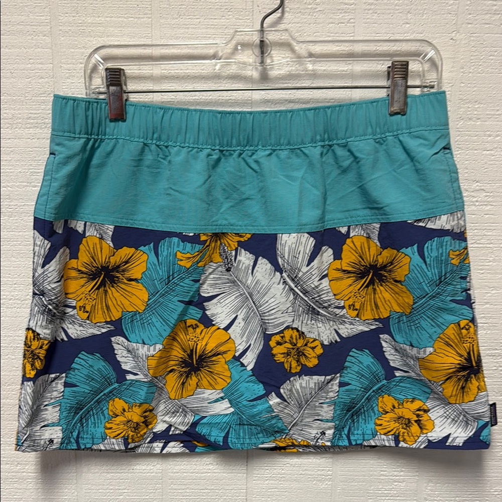Patagonia Blue and Yellow Mini Skirt Resort Wear